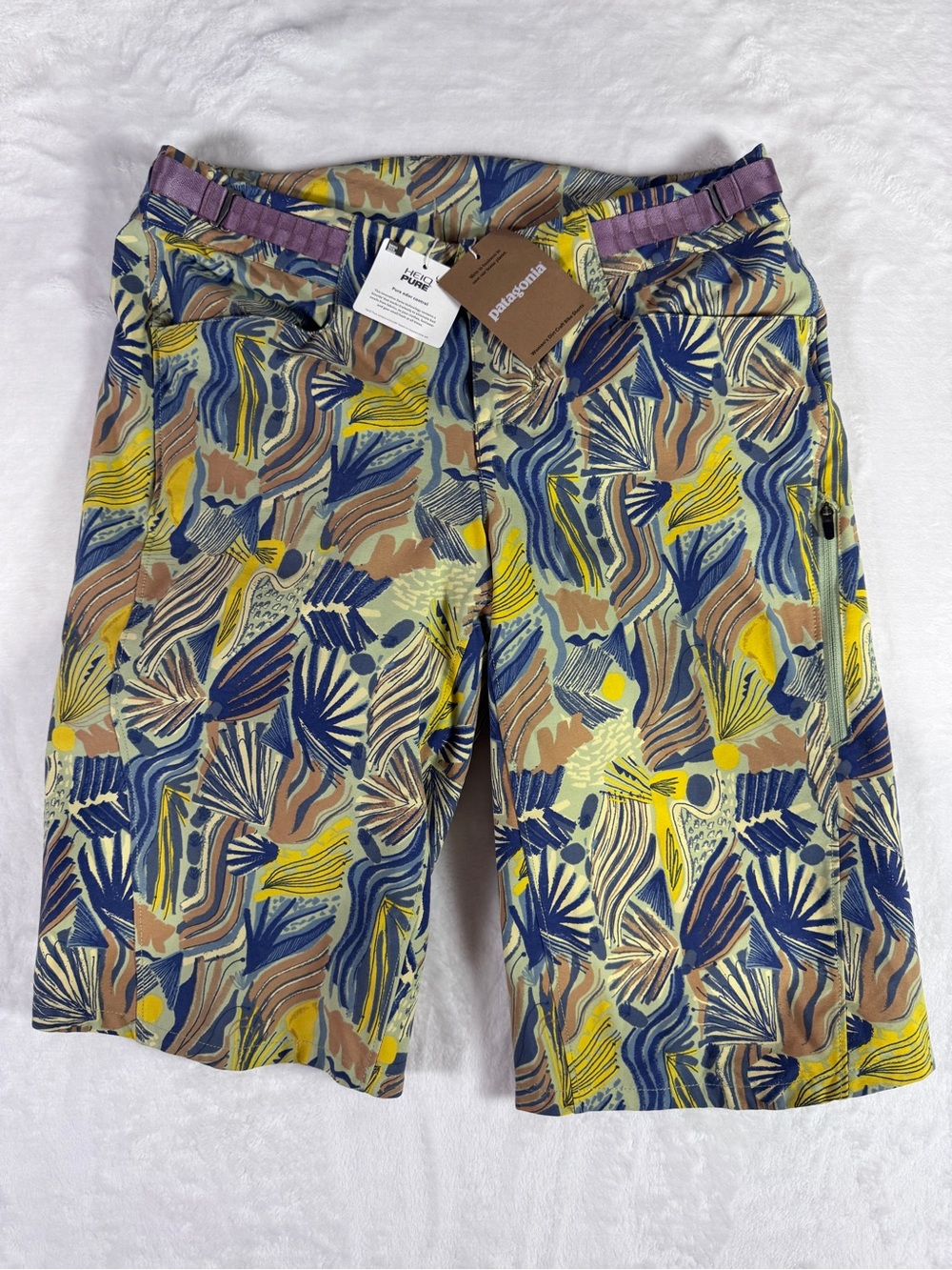 Patagonia Women’s Dirt Craft Bike Shorts Floral Print + Padded MTB Size 4 NWT